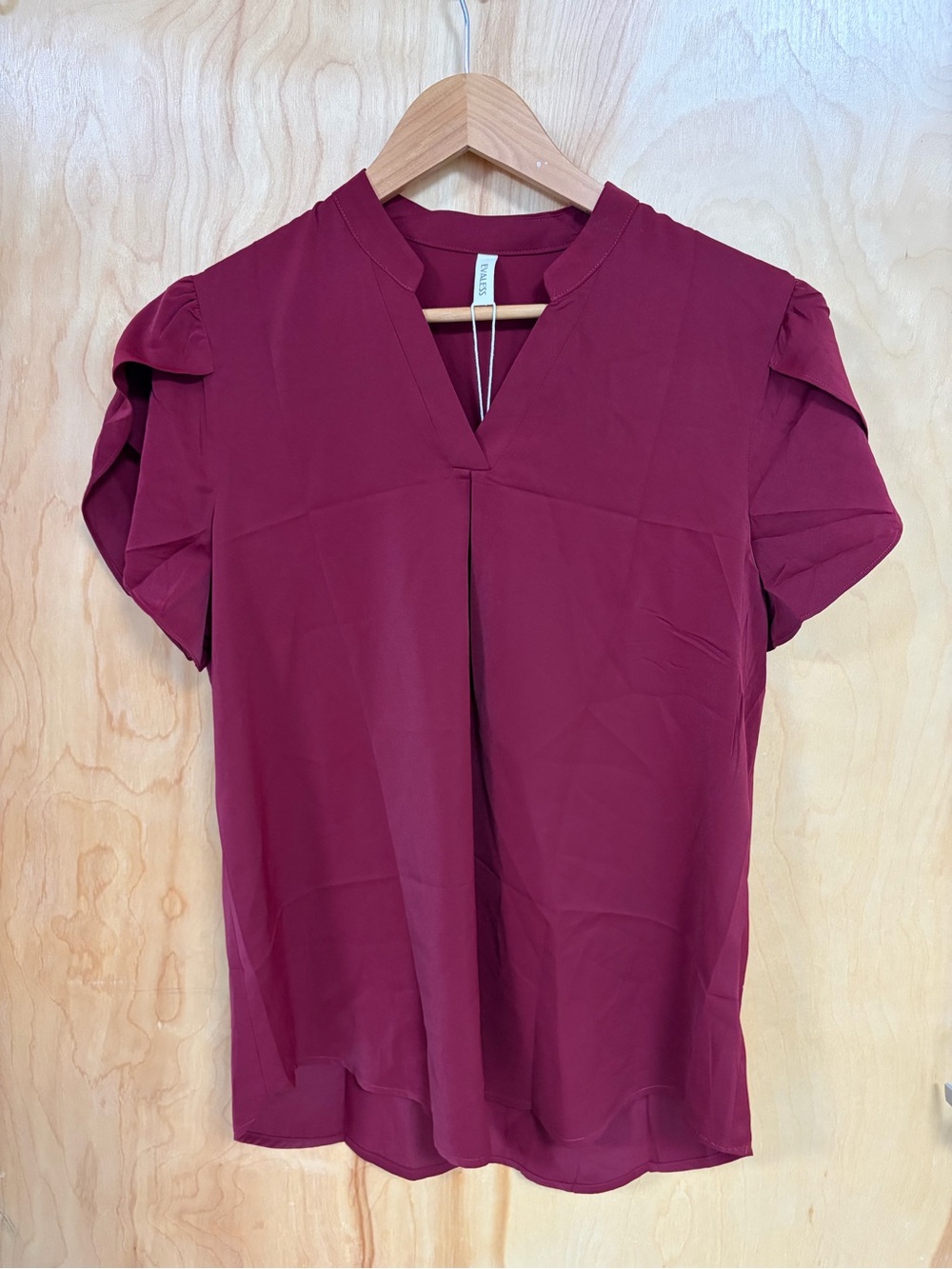 V-Neck Short Sleeve Blouse in Wine size Medium